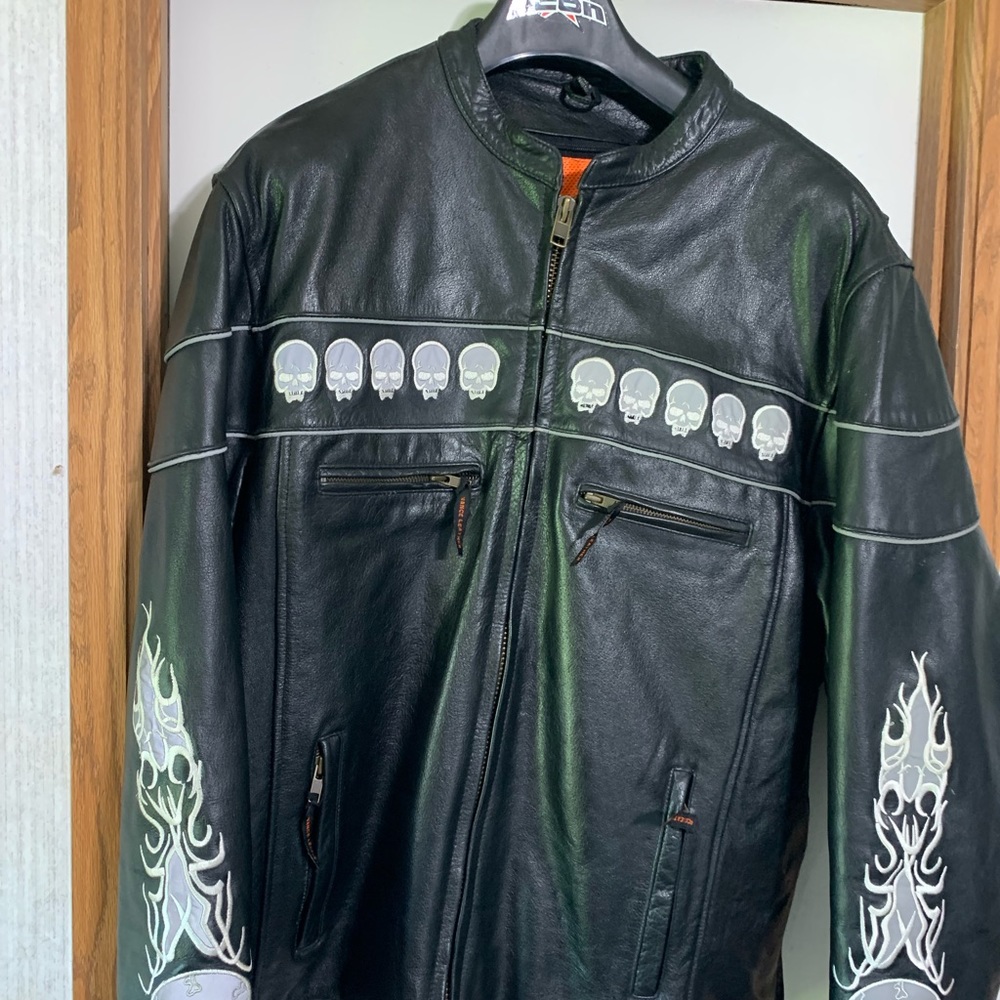 Motorcycle Jacket xxxl never went down with it on